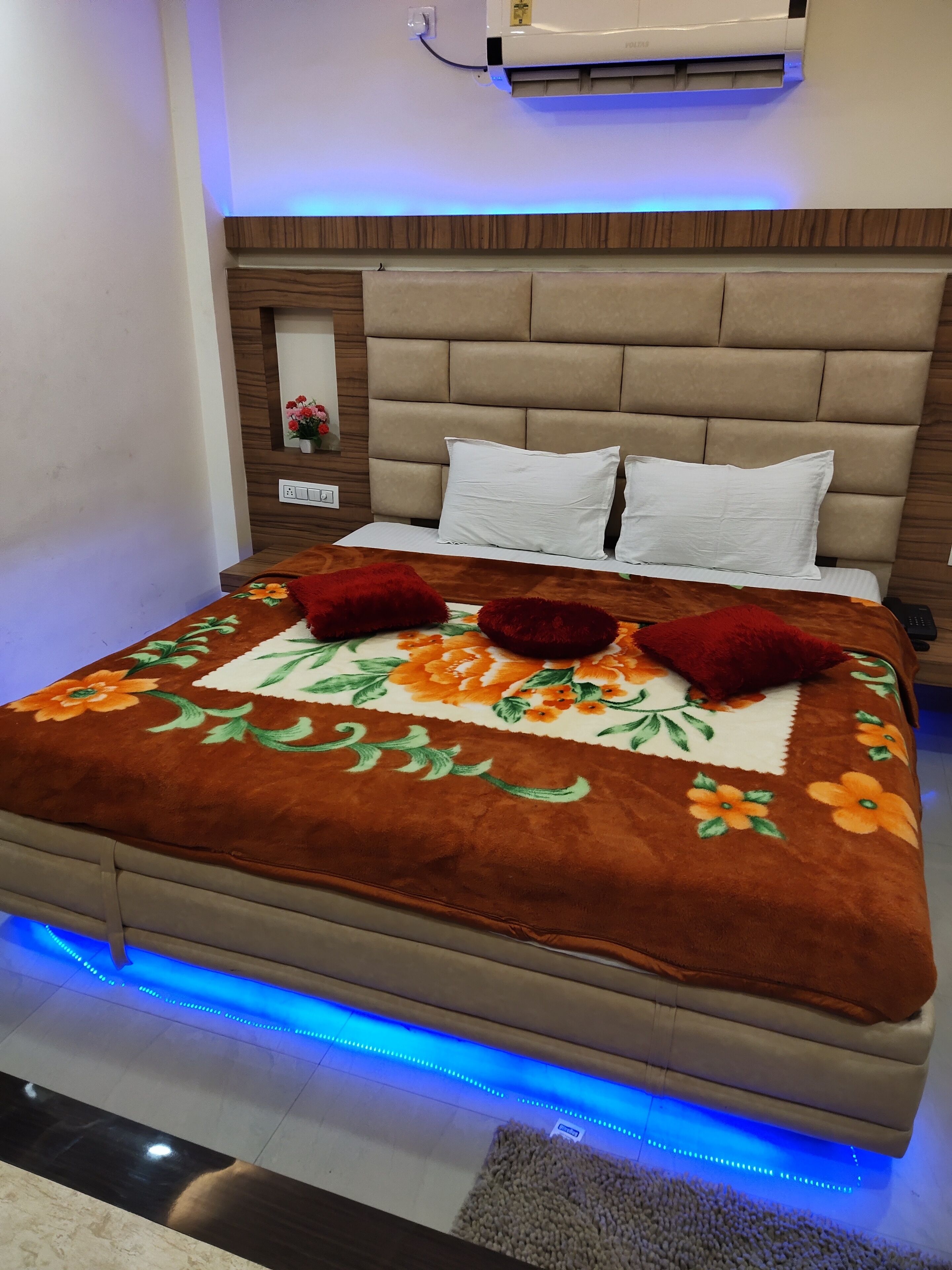 Kamar Deluks | Wi-Fi gratis