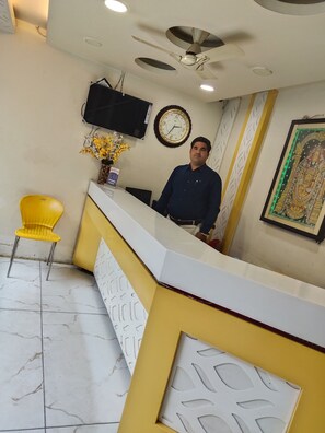 Reception - Hotel Ganga Regency (Bhopal)