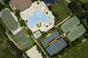 Sportplatz