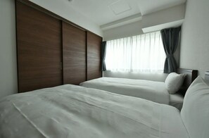 2 chambres, fer et planche à repasser, Wi-Fi gratuit, draps fournis