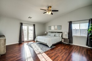 4 sovrum, strykjärn/strykbräda, gratis wi-fi och sängkläder