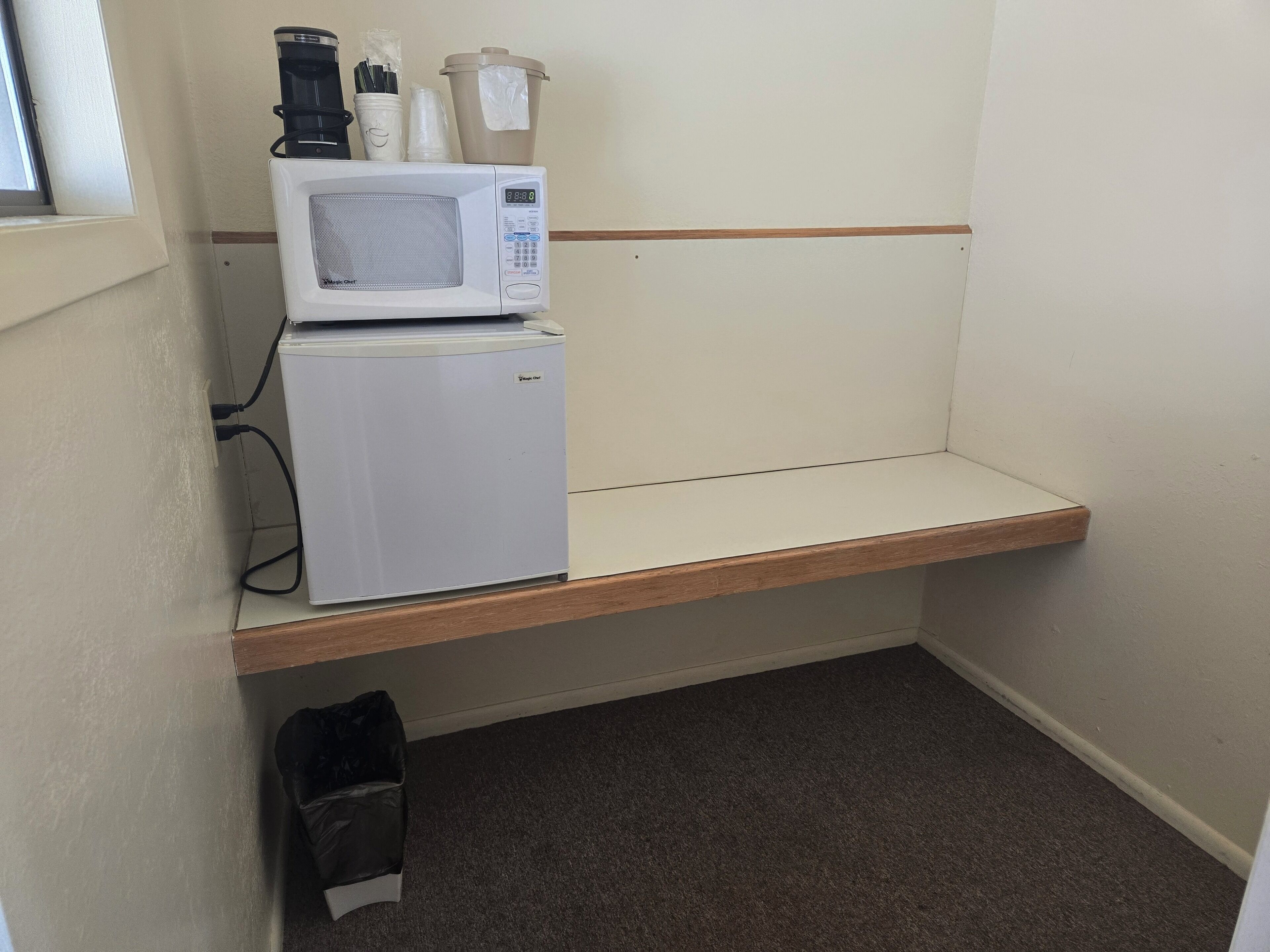 executive quadruple room | private kitchen | coffee/tea maker