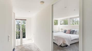 3 dormitorios, tabla de planchar con plancha, wifi gratis y ropa de cama