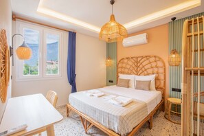 Premium-Apartment, 1 Schlafzimmer, Meerblick | Bettwäsche aus ägyptischer Baumwolle, hochwertige Bettwaren