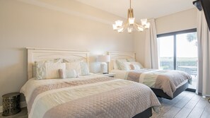 2 bedrooms, iron/ironing board, free WiFi, bed sheets - GROUND FLOOR!!!  New to the Rental Market!! (Orange Beach)