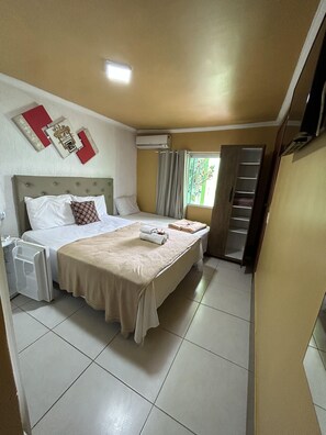 Superior Triple Room | Minibar, free WiFi, bed sheets - Pousada Caminho do Pontal (Arraial do Cabo)