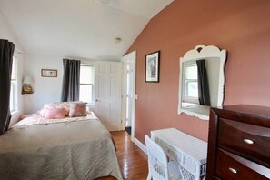 1 habitación, tabla de planchar con plancha y wifi 