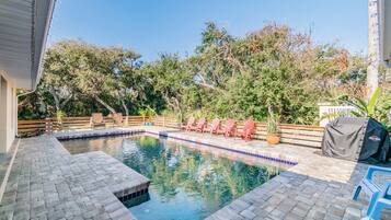 Piscine extérieure, piscine chauffée