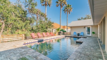 Piscine extérieure, piscine chauffée