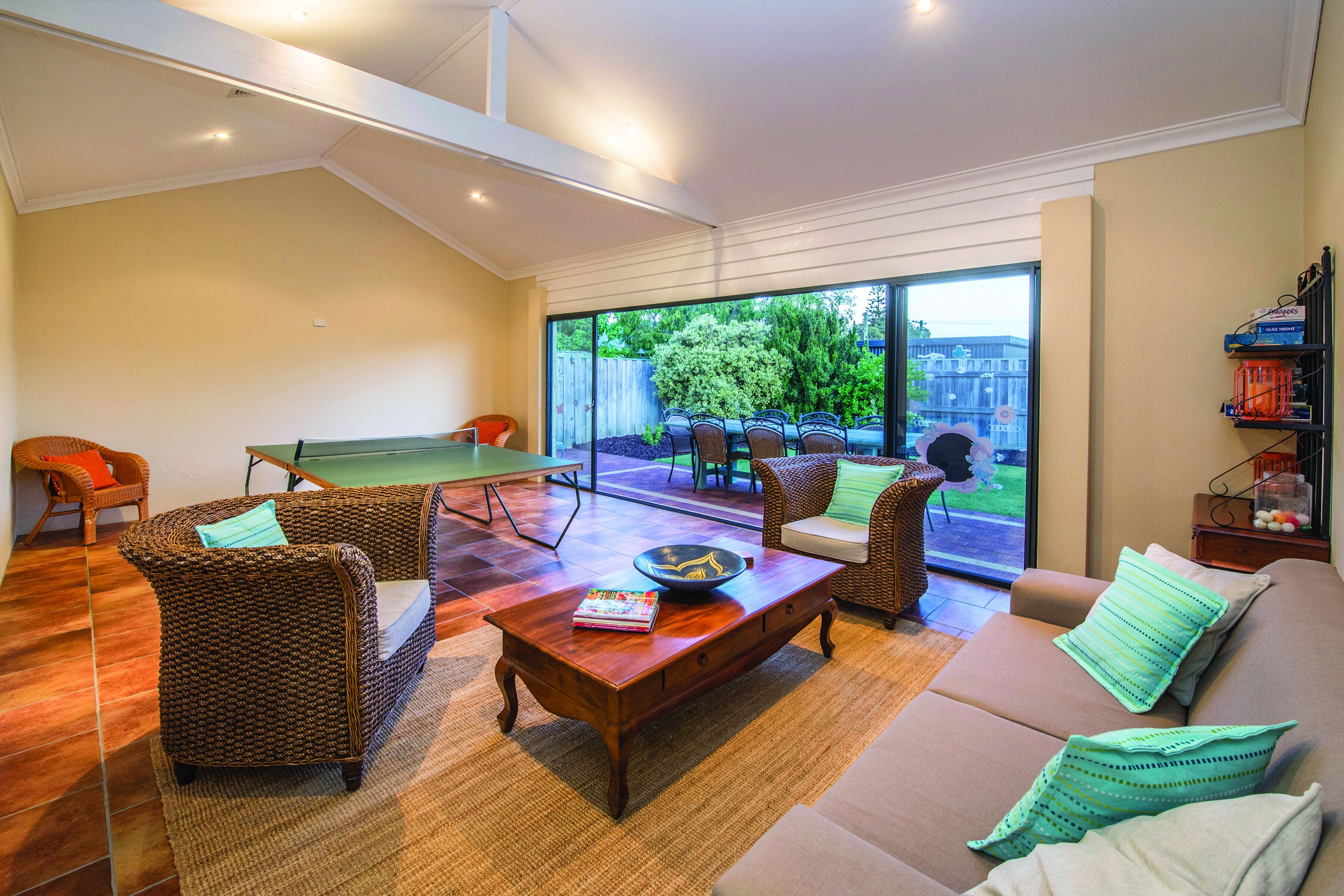 Smart TV, ping pong, books