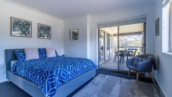 3 bedrooms, free WiFi, bed sheets
