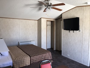 Basic-Einzelzimmer | Betten mit Memory-Foam-Matratzen, kostenloses WLAN, Bettwäsche