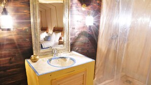 Unclassified image, 4 of 13, button - Sahara Luxury Camps (Taouz)