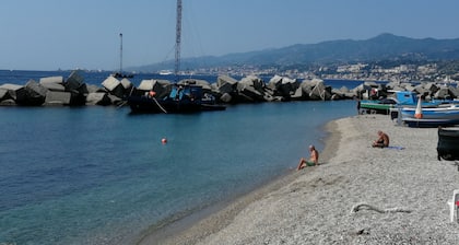 Ganzirri: Apartment 50 meters from the sea