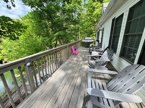 Property grounds - 3 Spacious floors! Great for multiple families (Moneta)