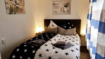 2 Schlafzimmer, Bügeleisen/Bügelbrett, kostenloses WLAN, Bettwäsche