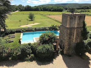 Outdoor pool, a heated pool - Demeure de Pradas Cornillon Goudargues Cèze Valley (CORNILLON)
