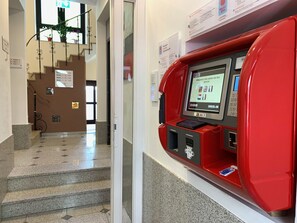 Borne des arrivées/des départs