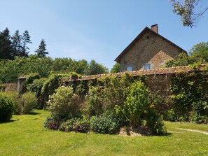 Exterior - Gîte  dans longère en Normandie (Athis val de rouvre)