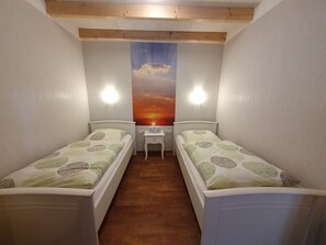 Unclassified image, 4 of 12, button - Holiday objects Claus 35633 - Apartment Kilian (Uplengen)