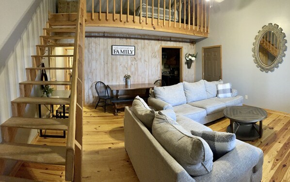 Smart TV, fireplace - 2 bedroom with spectacular mountain views (Beech Mountain)