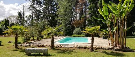 Piscine extérieure