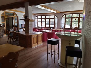 Bar (en la propiedad)
