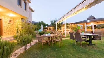 Free daily local cuisine breakfast