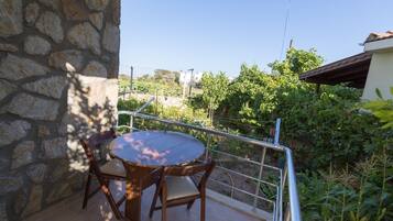 Apartment | Blick auf den Garten