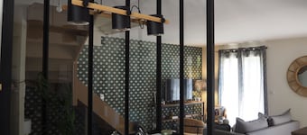 House with outdoor swimming pool in Saint Rémy de Povence