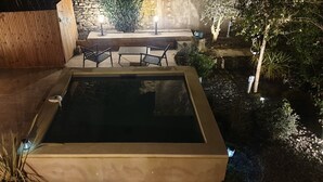 室外泳池