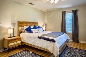 3 bedrooms, iron/ironing board, travel crib, WiFi