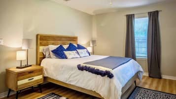 3 bedrooms, iron/ironing board, travel crib, WiFi