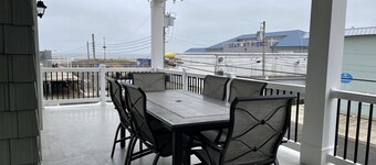 Luxury beachblock house with pool, oceanview, 4 decks near boardwalk