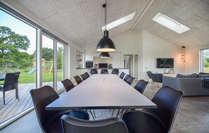 Dining - Beach front home in Glesborg with WiFi (Glesborg)