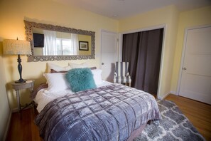1 chambre, fer et planche à repasser, Wi-Fi gratuit, draps fournis