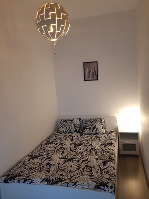 1 Schlafzimmer, Bügeleisen/Bügelbrett, kostenloses WLAN, Bettwäsche