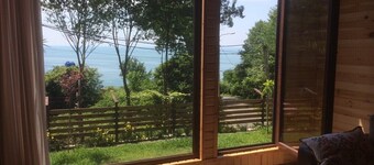 Chalet Ochos Qokhi - Wooden Cottage with Garden