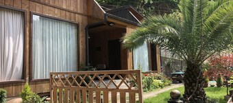 Chalet Ochos Qokhi - Wooden Cottage with Garden
