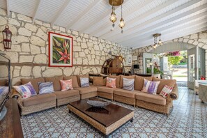 Seasonal outdoor pool