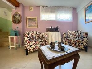 LCD TV - Seda Pansiyon (Cesme)