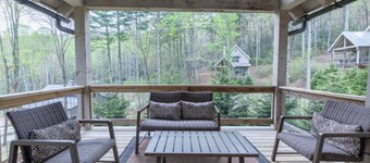 Beautiful 2-bedroom, sleeps 6, modern mountain chic cottage - Limbertwig