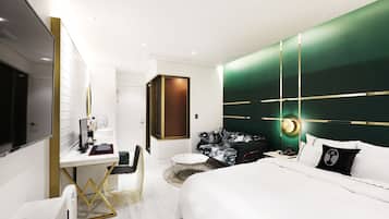 Premium Double Room | Free minibar, laptop workspace, free WiFi, bed sheets