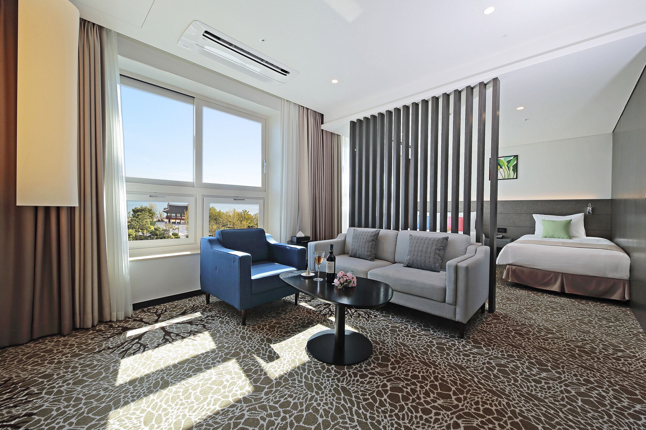 1 bedroom, desk, laptop workspace, blackout curtains