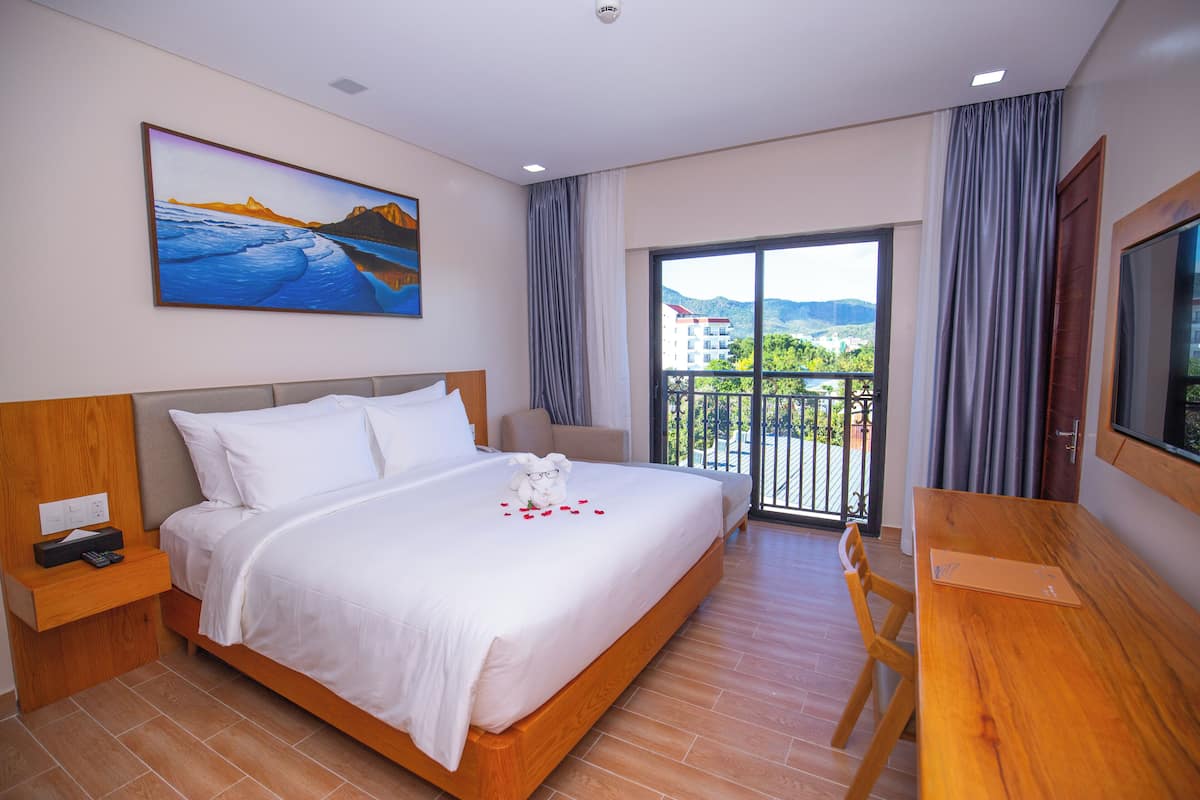 Deluxe Double Room, Mountain View