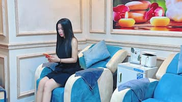 Hot stone massages, massages