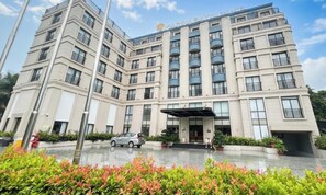 Front of property - Marina Bay Con Dao Hotel (Ho Chi Minh City)