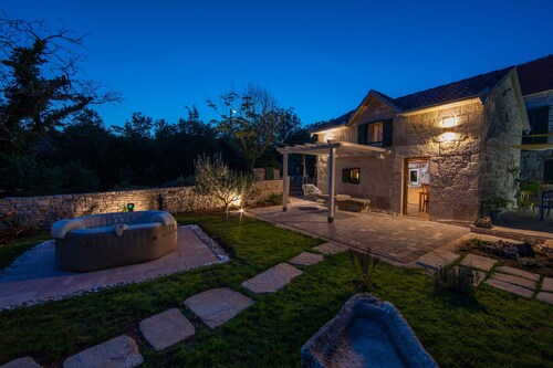 Rustical Holiday Resort Olea