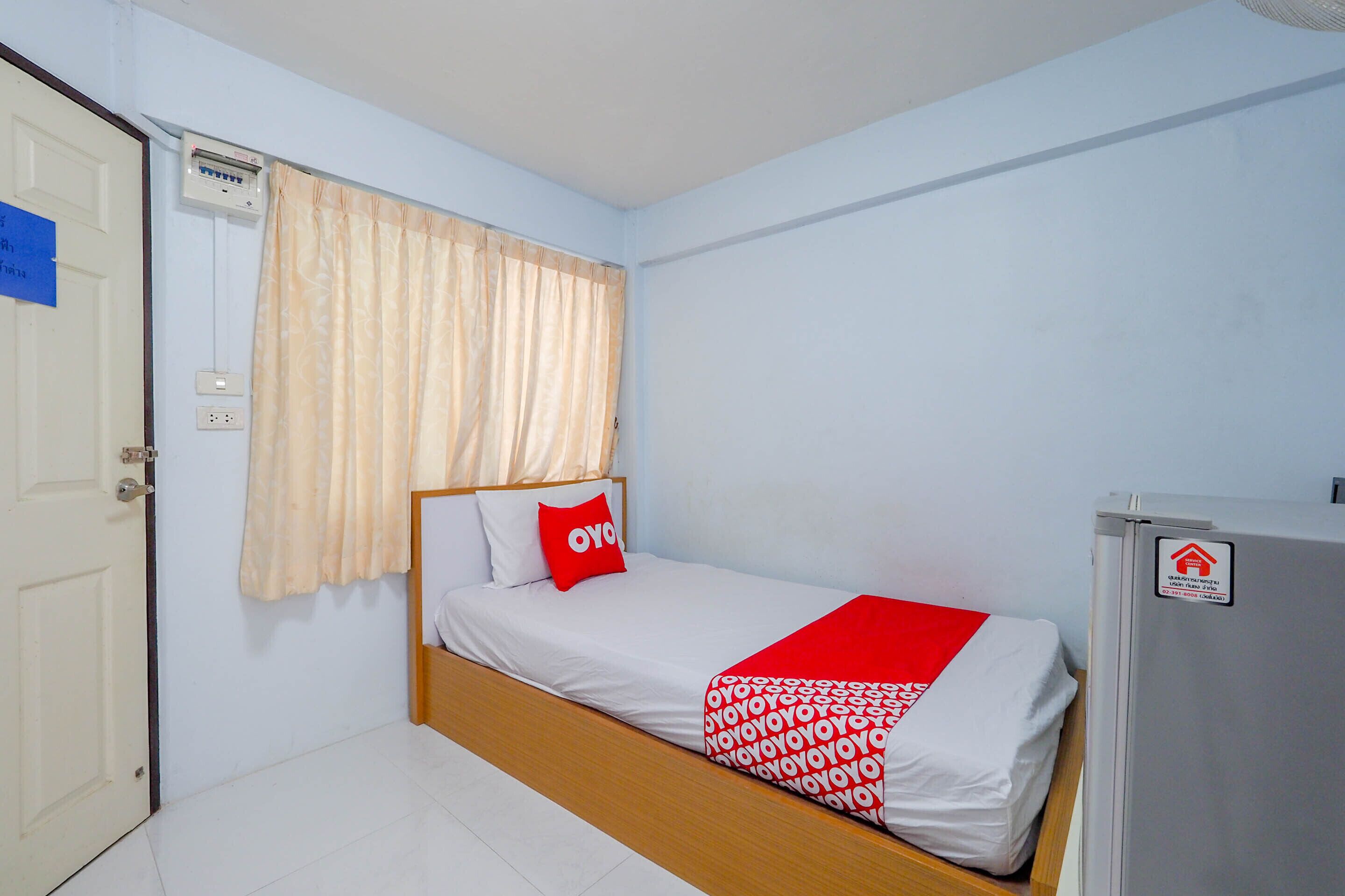 Habitación individual básica | Escritorio, wifi gratis, ropa de cama