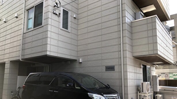 Exterior - Three 102 (Tokyo)